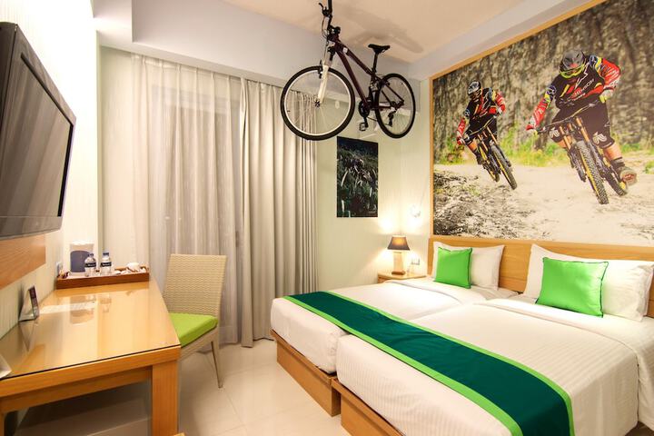 Room 13 of 60