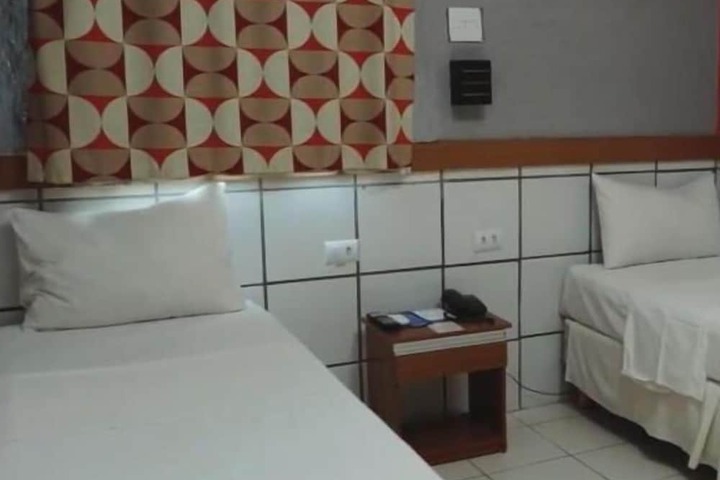 Room 29 of 52