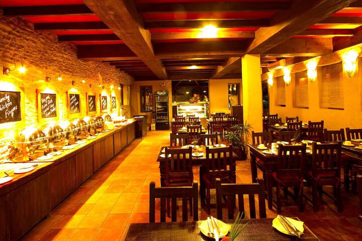 Dining 50 of 87