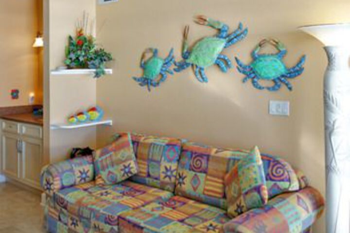 Room 33 of 38