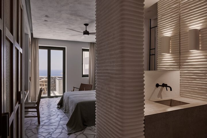 Room 21 of 64