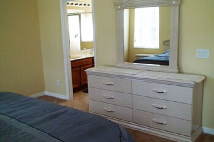Room 53 of 58