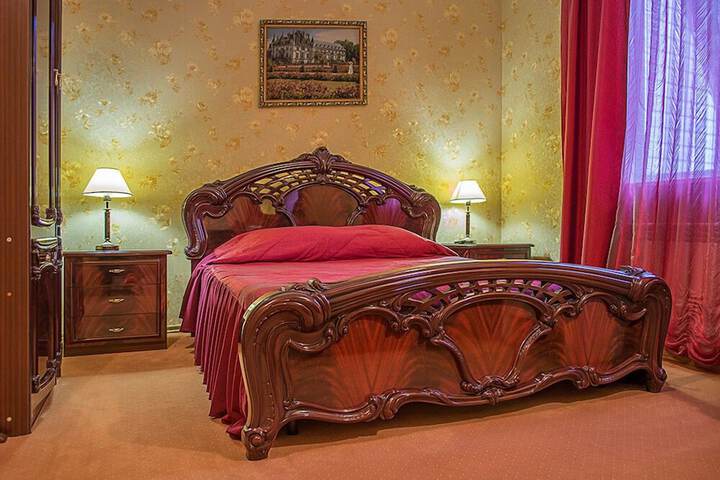 Room 17 of 56