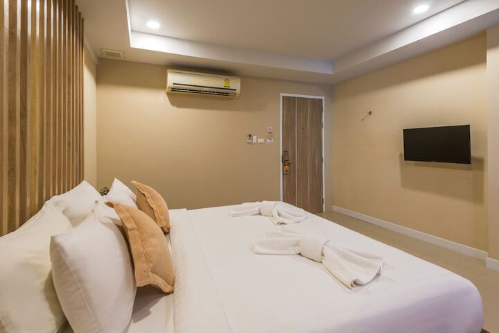 Room 21 of 208