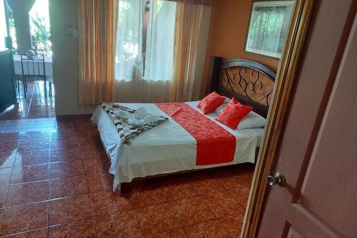 Room 5 of 38