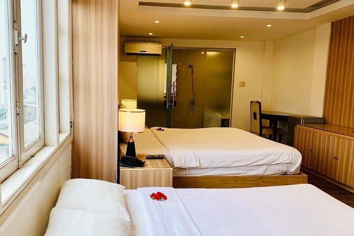 Room 20 of 44