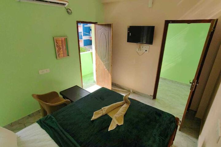 Room 13 of 47