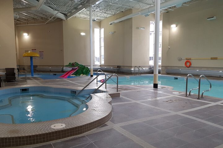 Hotel with Pool