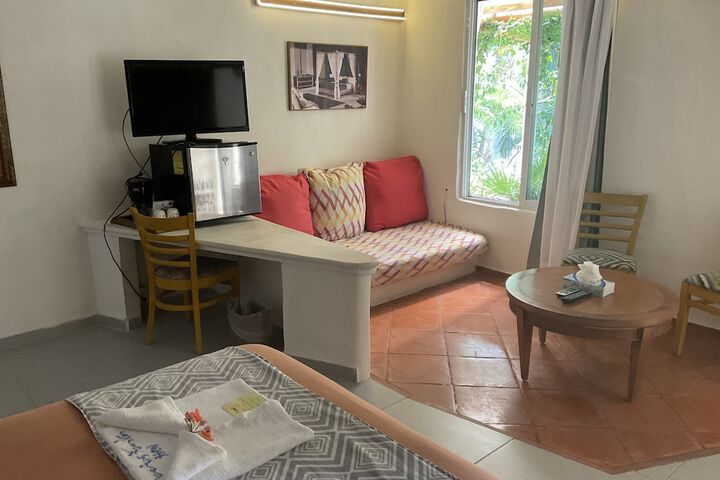 Room 46 of 102