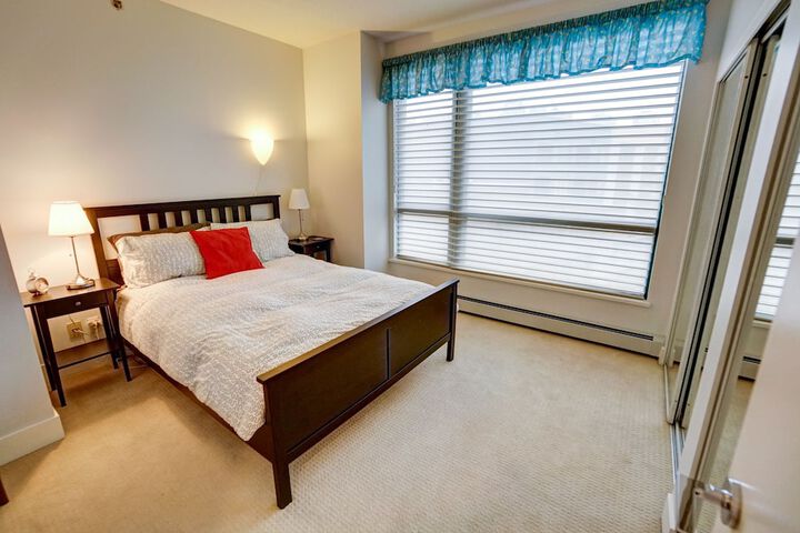 Room 5 of 13