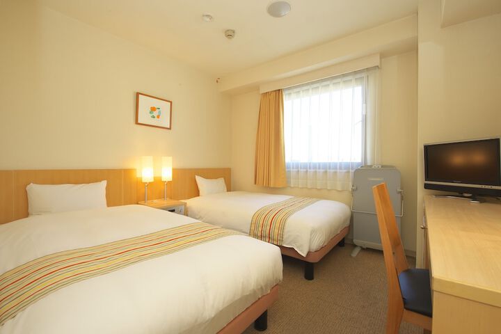 Room 9 of 41