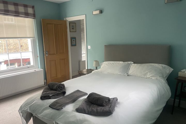 Room 40 of 103