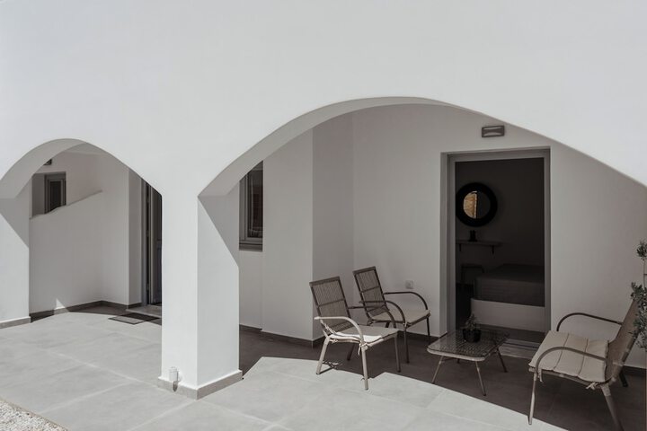 Hotel 62 of 83