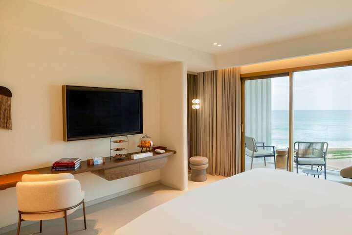Room 19 of 51