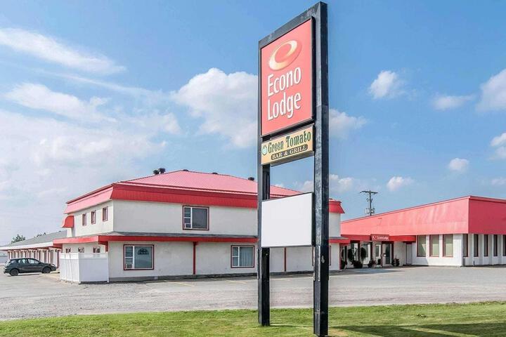 Econo Lodge New Liskeard ON