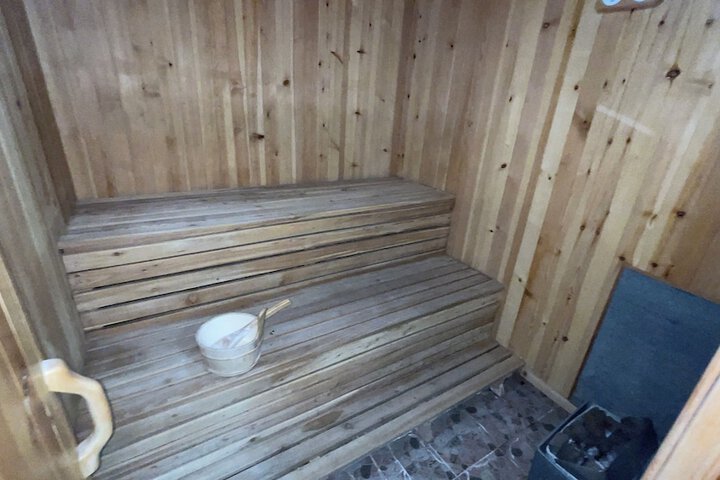 Spa 14 of 26