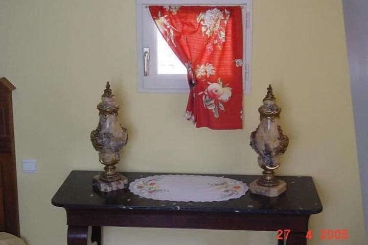 Room 4 of 62