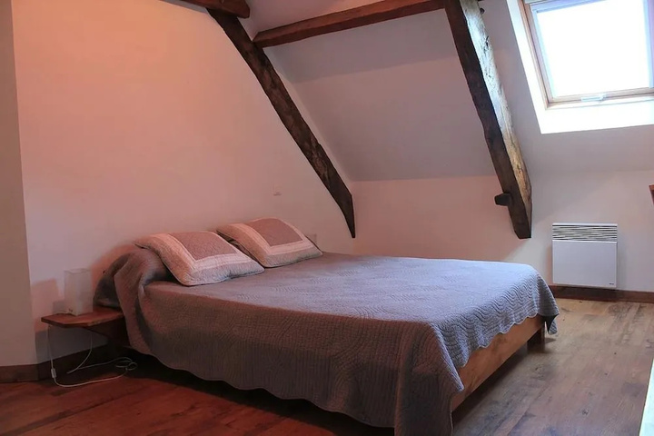 Room 5 of 19