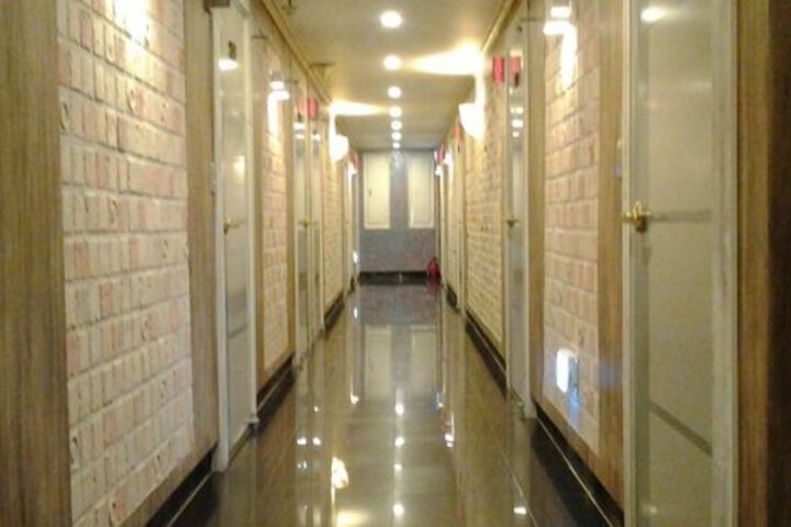 Photo 11