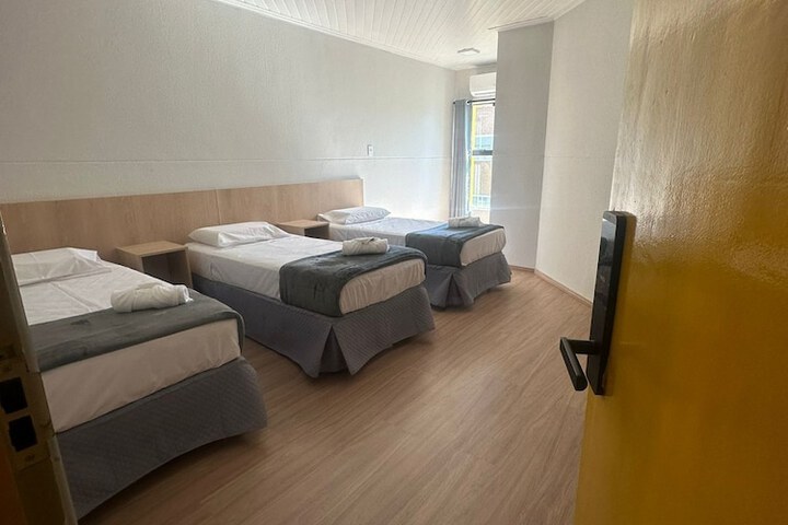 Room 14 of 31