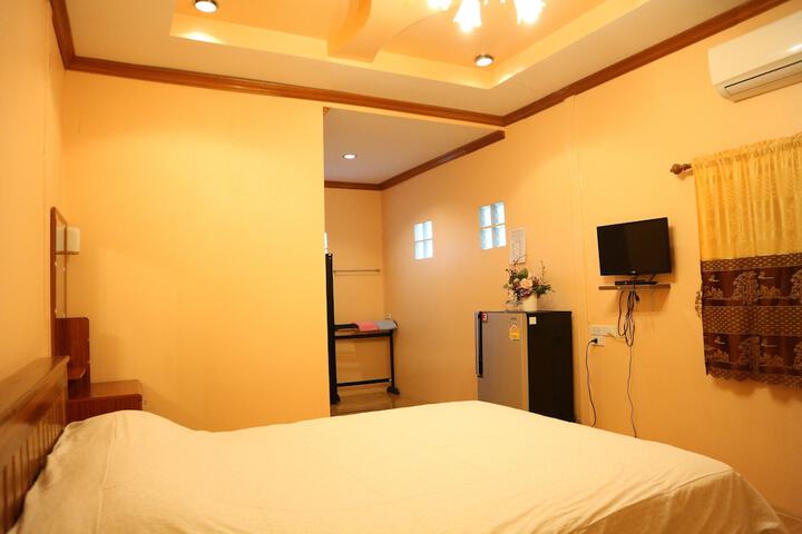 Room 57 of 96