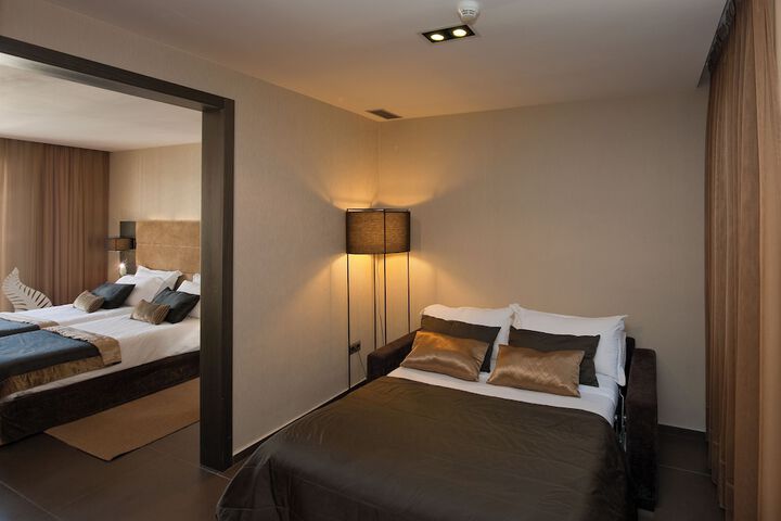 Room 13 of 59