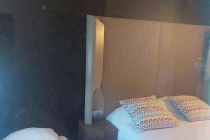 Room 15 of 44
