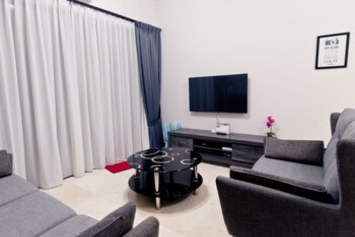 Room 34 of 60