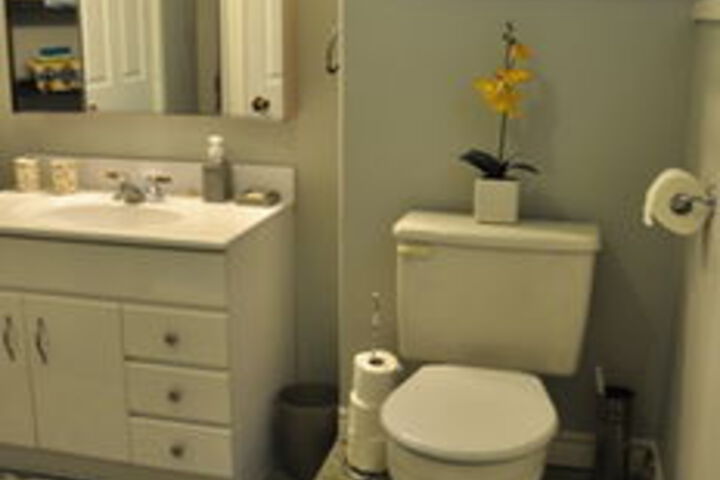 Room 5 of 28