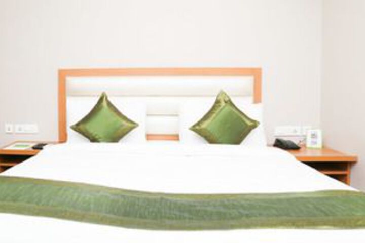 Room 19 of 34