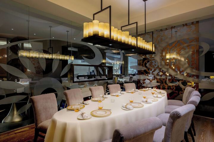 Dining 114 of 152