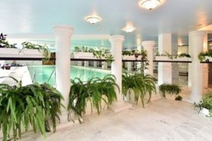Pool 20 of 45