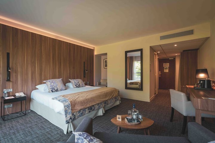Room 8 of 26