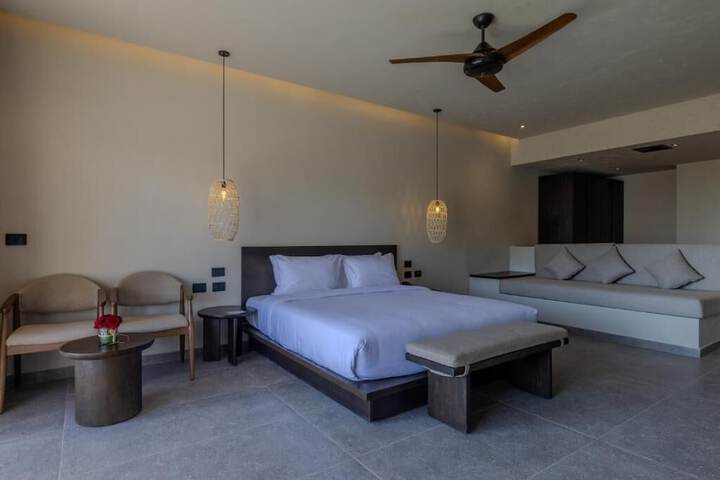 Room 2 of 22