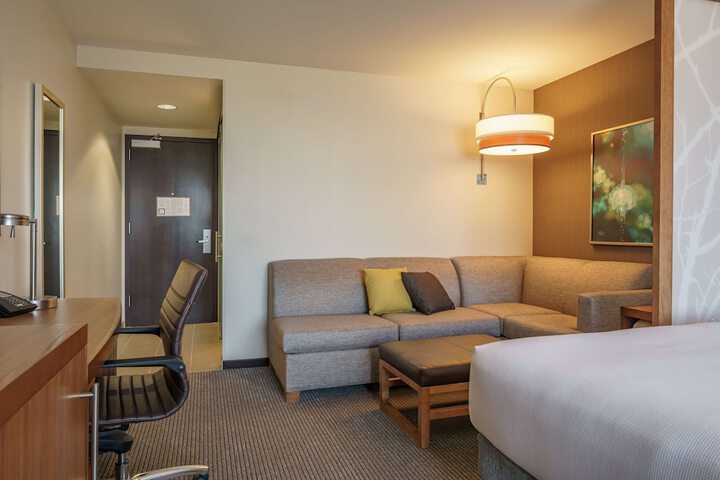 Room 13 of 54