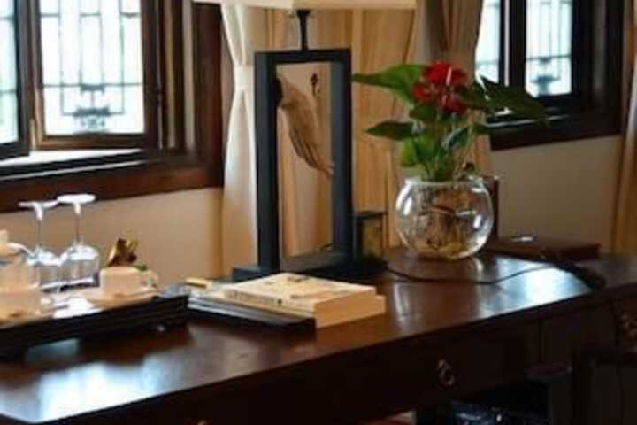 Huaian Xiangge Lila Hotel