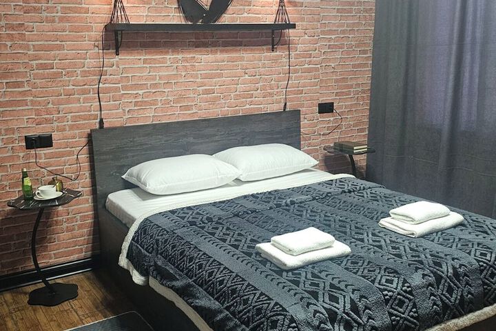 Room 5 of 61