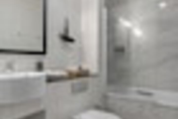 Room 182 of 219