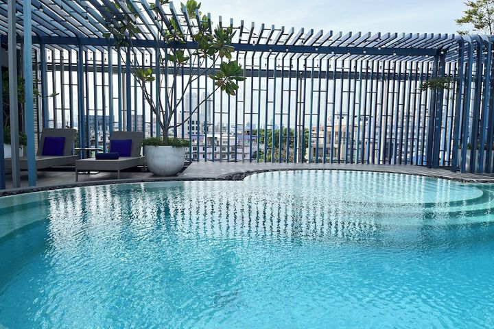Pool 57 of 98