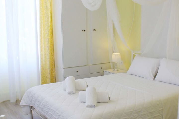 Room 17 of 80