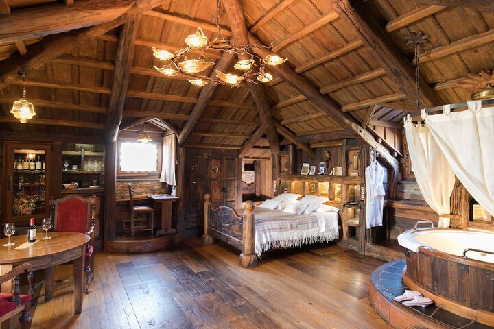 Room 12 of 31