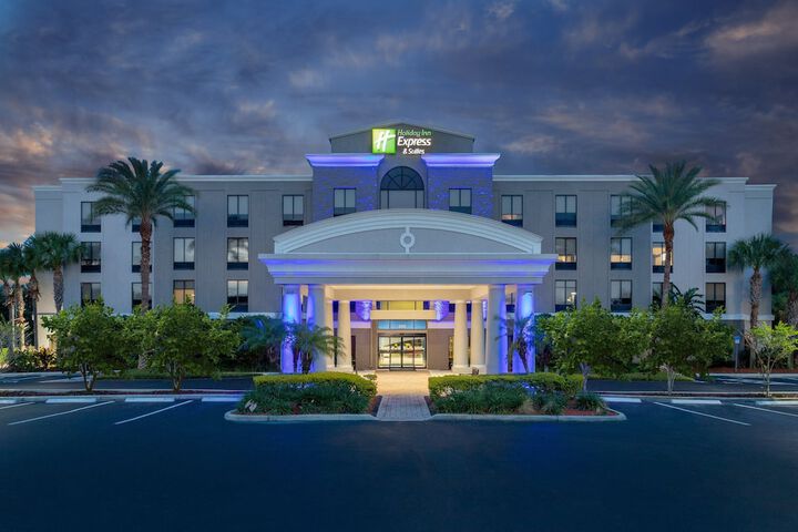 Hotel 57 of 59