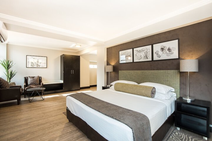 Room 40 of 137