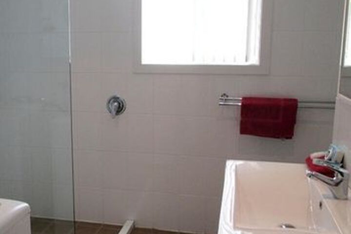 Room 3 of 21