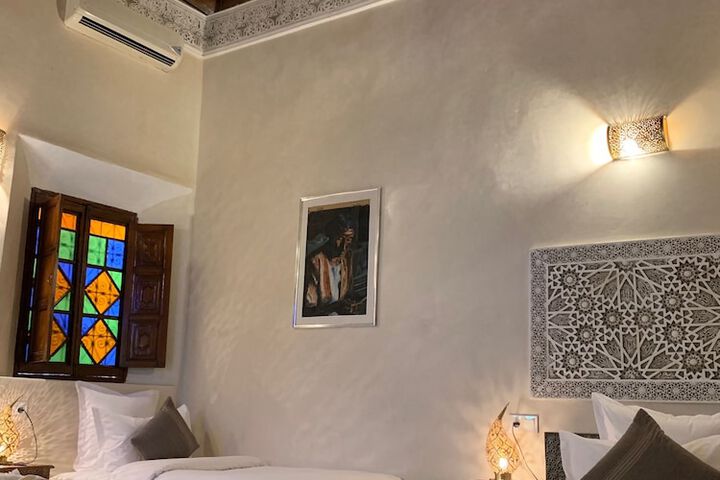 Room 17 of 62