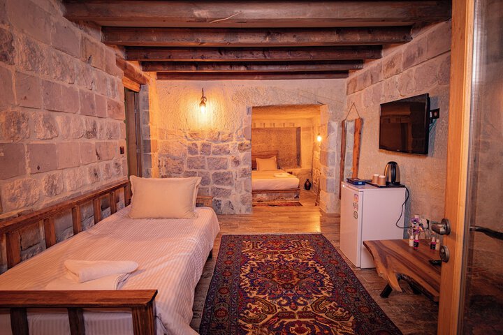 Room 9 of 78