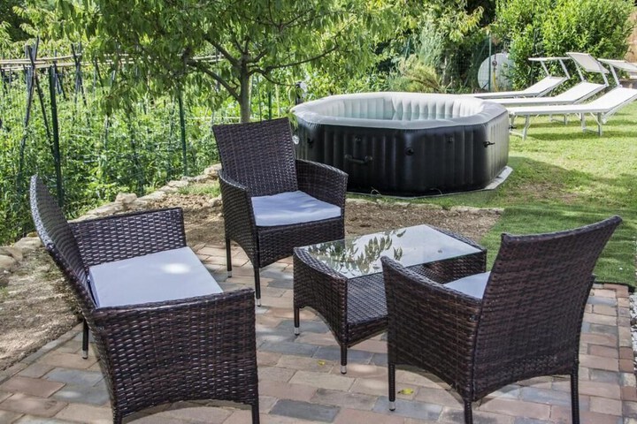 Terrace/Patio 21 of 35