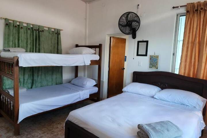 Room 2 of 21