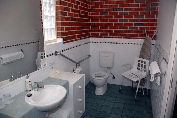 Clean Restrooms
