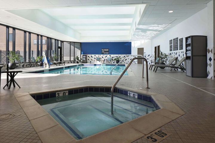 Hotel with Pool
